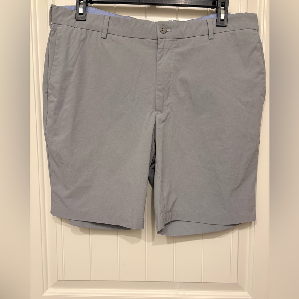 Peter Millar Men's Surge Performance Shorts Gale Grey Size 40 Golf Country Club